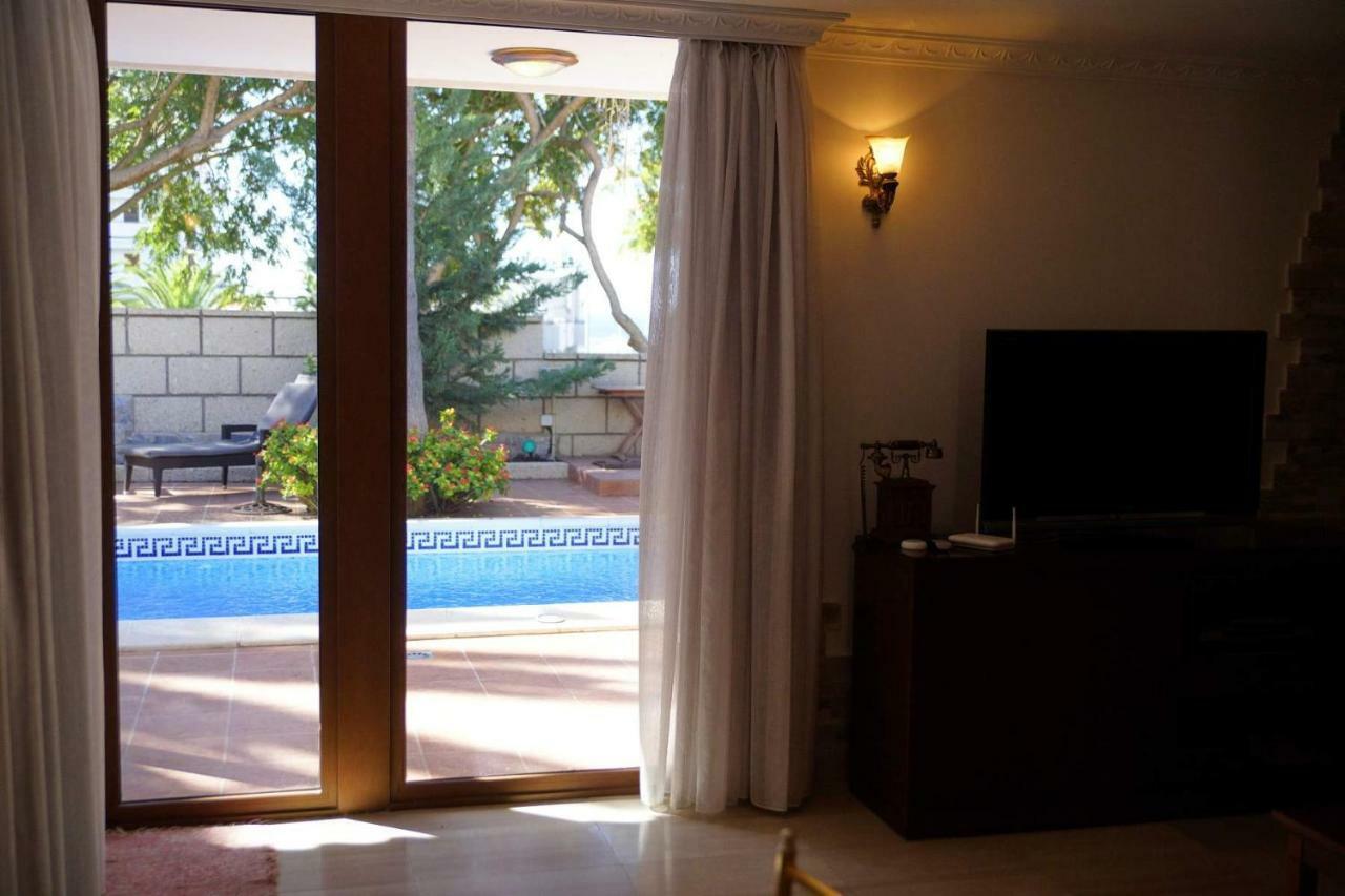 Villa Natali Адехе Екстер'єр фото